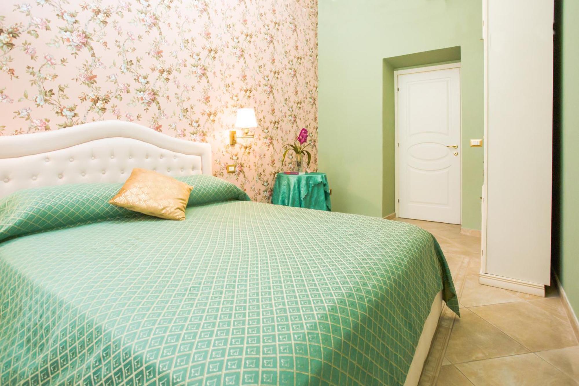 Glatimia - Your In The Heart Of Apartment