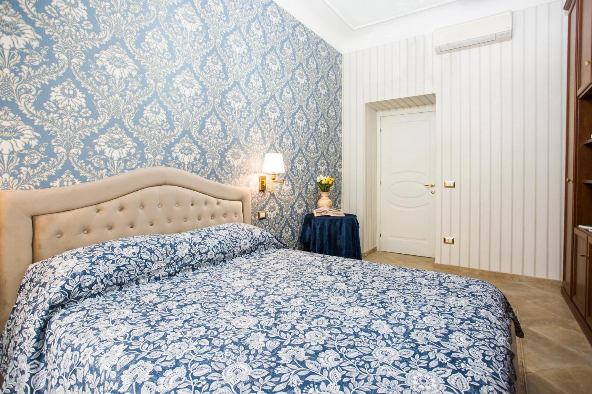 Glatimia - Your In The Heart Of * Roma